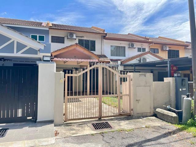 Terraced House for sale in Petaling, Subang Jaya