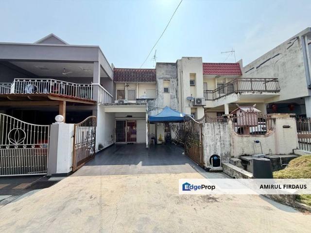 House for sale in Langat, Selangor