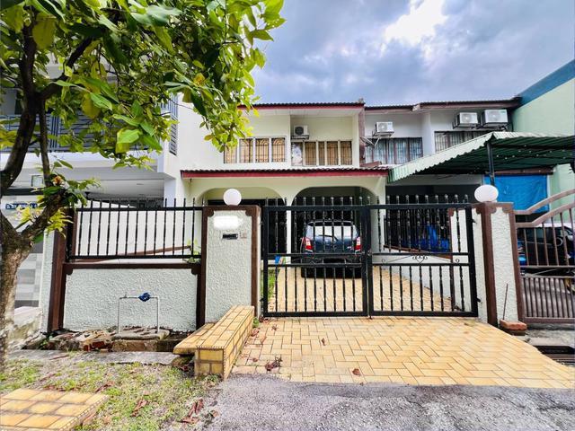 Terraced House for sale in Langat, Selangor