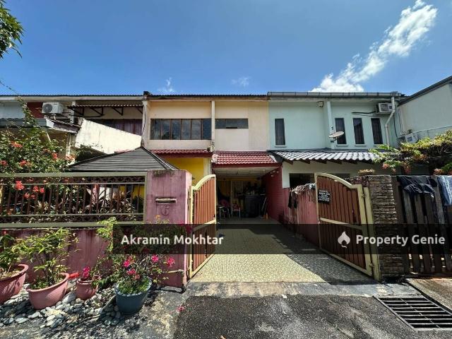 Terraced House for sale in Langat, Selangor