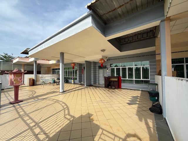 Terraced House for sale in Batu Pahat, Johor