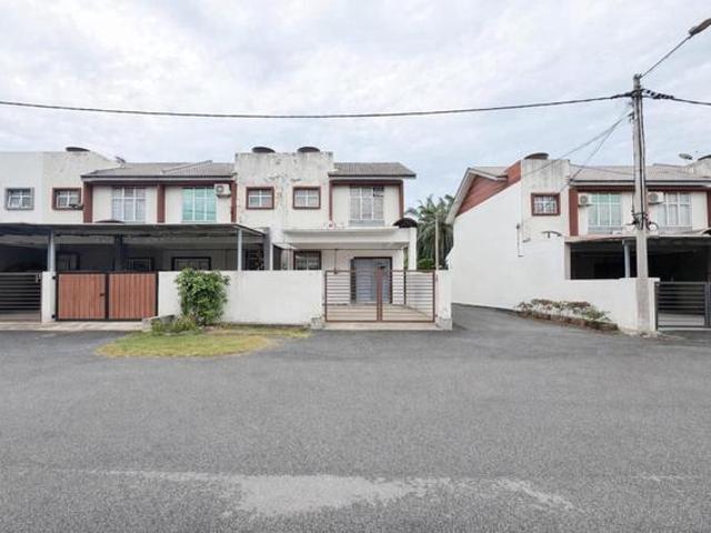 Terraced House for rent in Tanjong Sepat, Selangor
