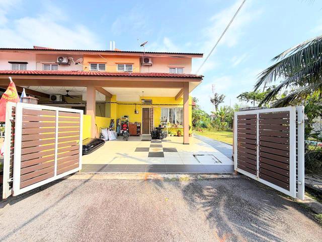 Terraced House for sale in Tanjong Sepat, Selangor