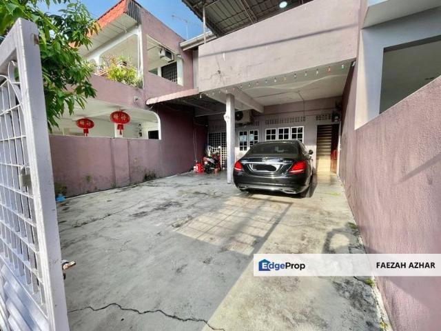 House for sale in Batu Pahat, Johor