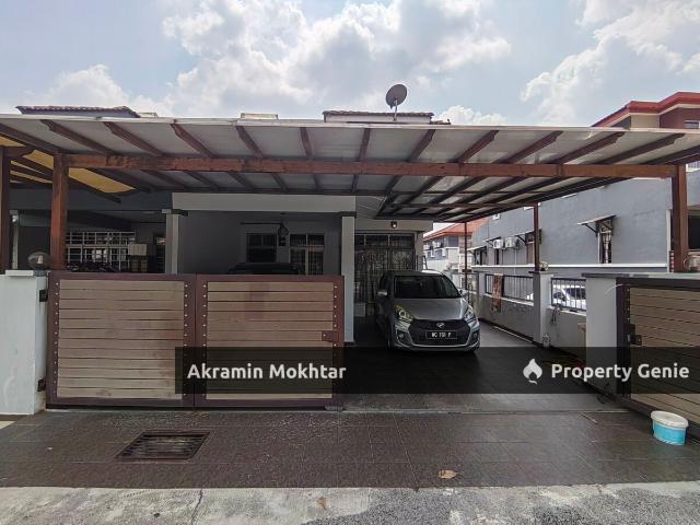 Terraced House for sale in Tanjong Sepat, Selangor