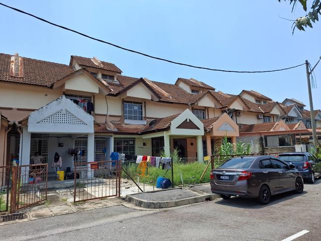 Terraced House for sale in Wellesley, Penang
