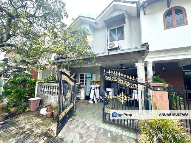 House for sale in Langat, Selangor