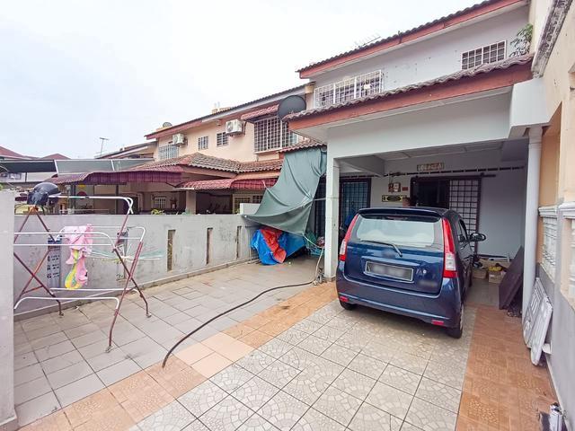 Terraced House for sale in Seri Kembangan, Majlis Bandaraya Subang Jaya
