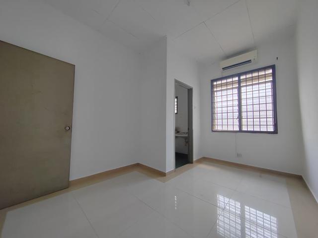 Terraced House for sale in Petaling, Subang Jaya