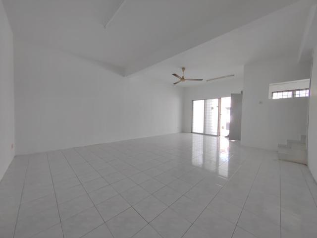 Terraced House for sale in Petaling, Subang Jaya