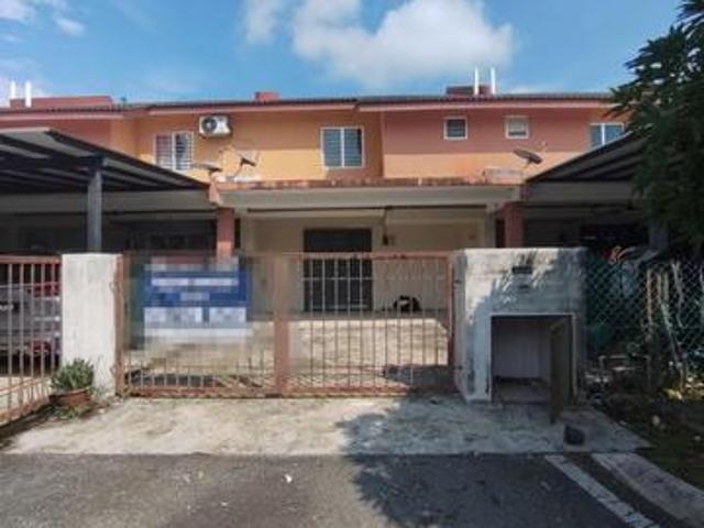 Terraced House for sale in Tanjong Sepat, Selangor