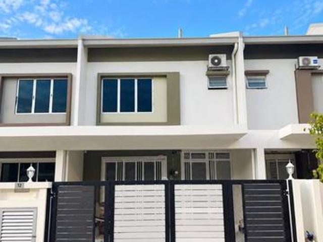 Terraced House for sale in Sepang, Tanjong Sepat