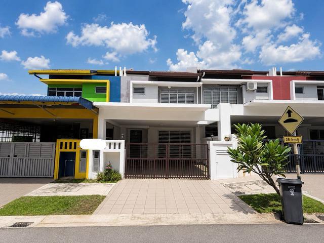 Terraced House for sale in Sendayan Village, Negeri Sembilan