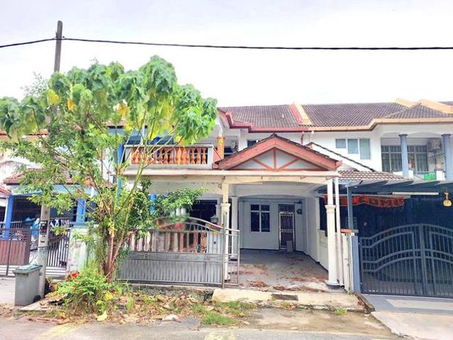 Terraced House for sale in Nilai, Negeri Sembilan