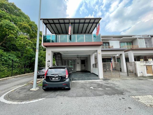 Terraced House for sale in Tanjong Sepat, Selangor