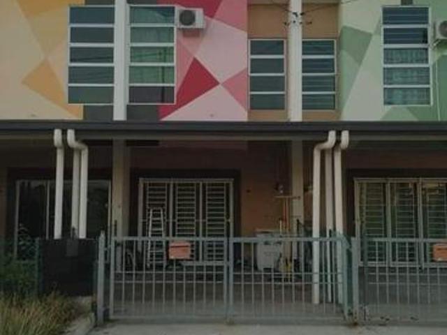 Terraced House for sale in Tuaran, Bahagian Pantai Barat