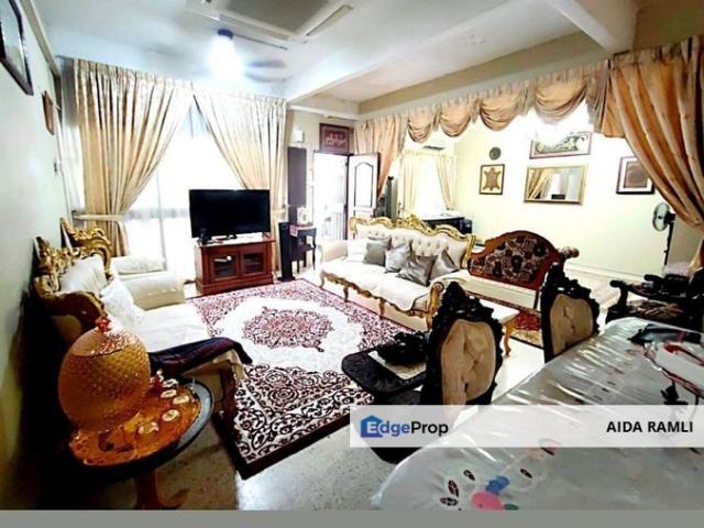 House for sale in Country Heights Damansara, Kuala Lumpur