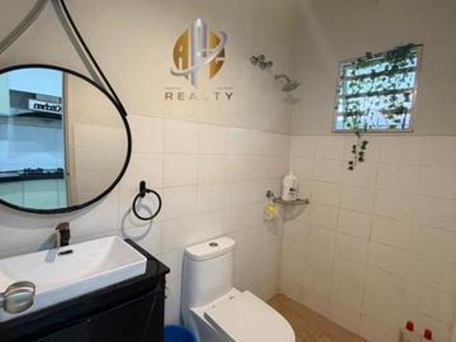Terraced House for sale in Wellesley, Penang