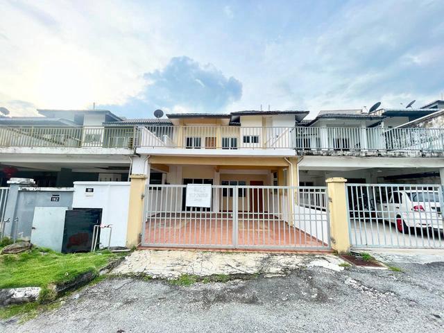 Terraced House for sale in Sendayan Village, Negeri Sembilan