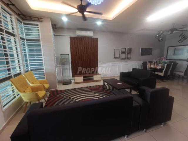 House for rent in Malaka
