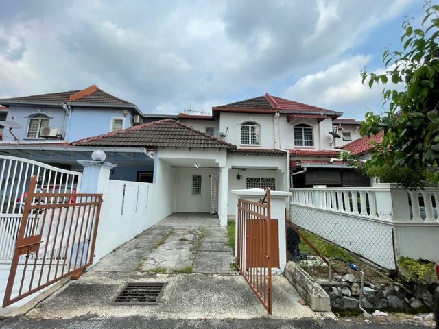 Terraced House for sale in Petaling, Subang Jaya