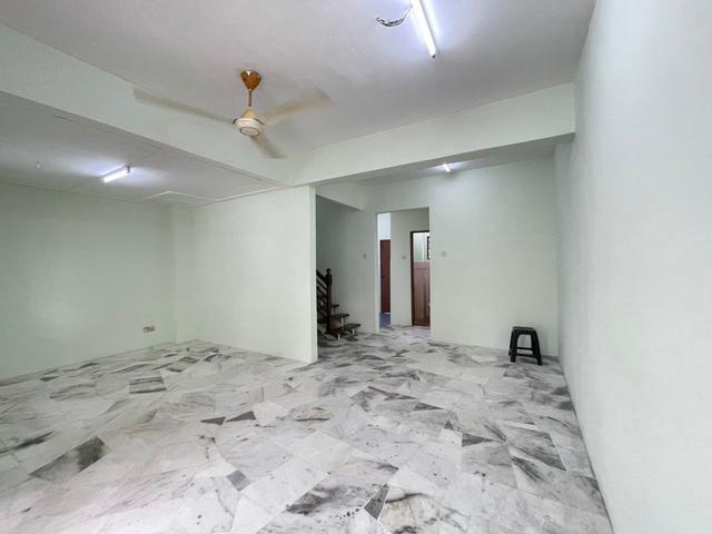 Terraced House for sale in Petaling, Subang Jaya