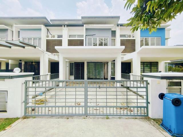 Terraced House for rent in Petaling, Alam Impian