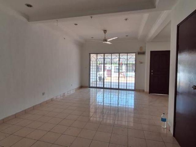 Terraced House for sale in Petaling, Subang Jaya