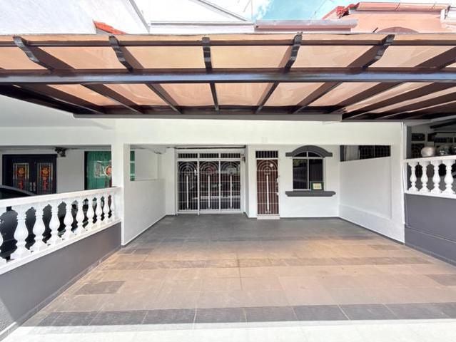 Terraced House for sale in Kluang