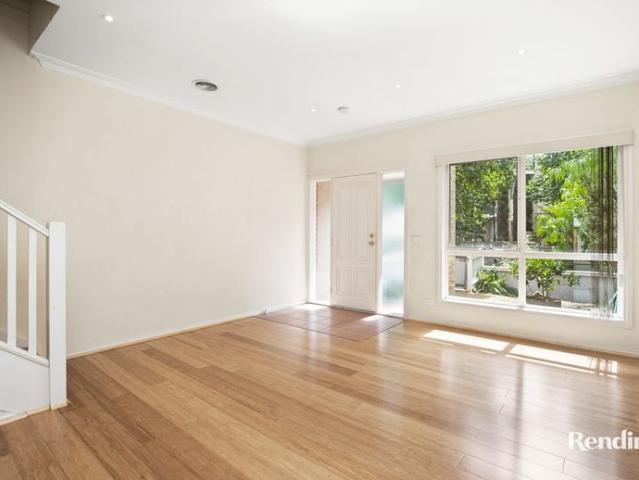 Townhouse for rent in Camerons Creek, Victoria