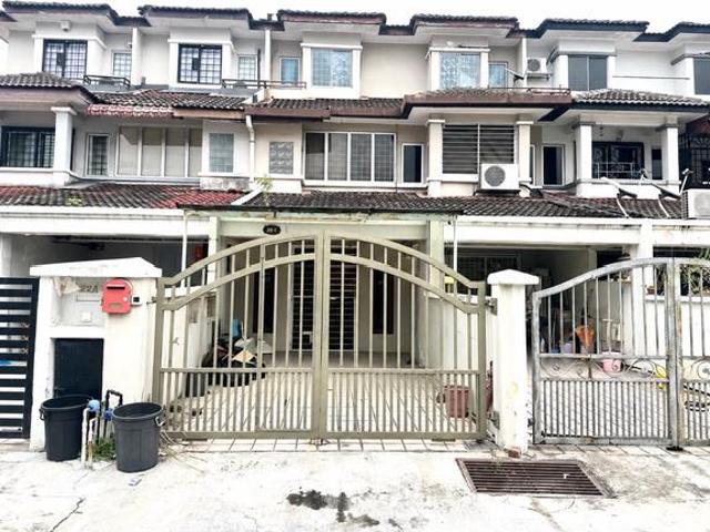 Townhouse for sale in Kajang, Langat