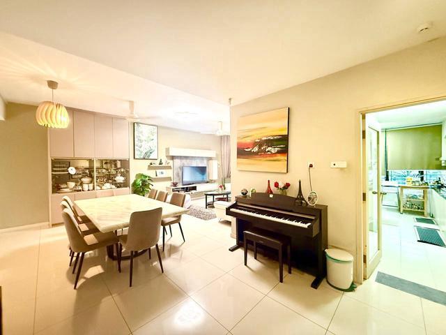 Townhouse for sale in Petaling, Alam Impian