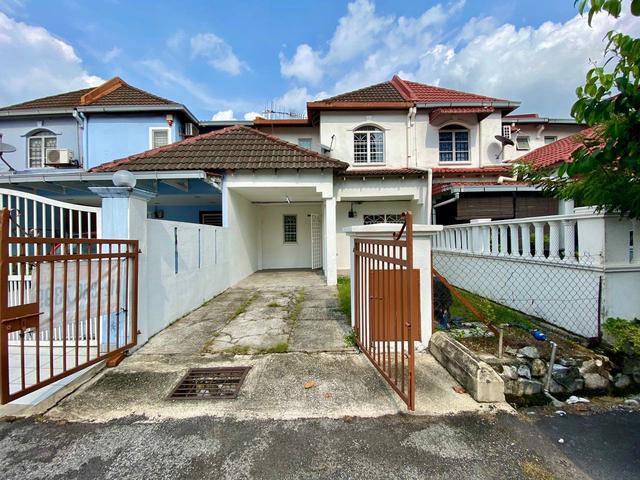 Terraced House for sale in Petaling, Subang Jaya