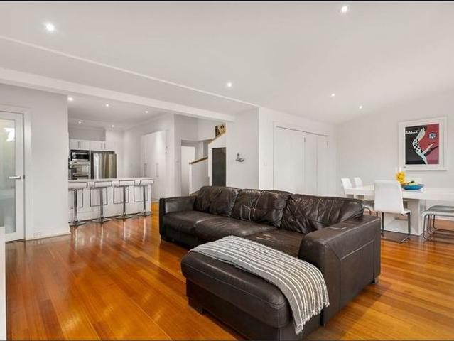 House for rent in Camberwell, Melbourne