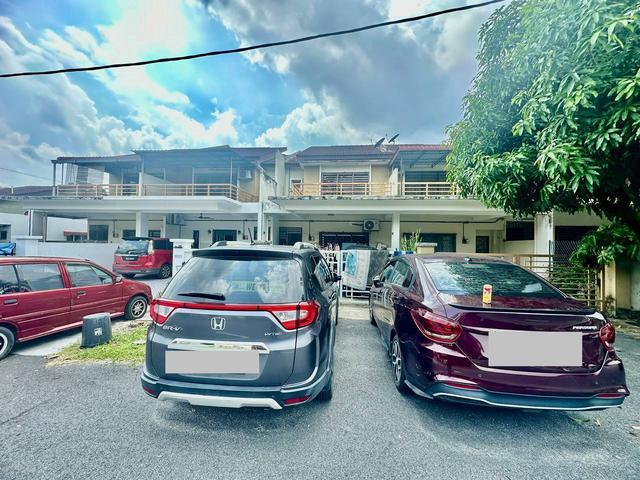 Terraced House for sale in Tanjong Sepat, Selangor