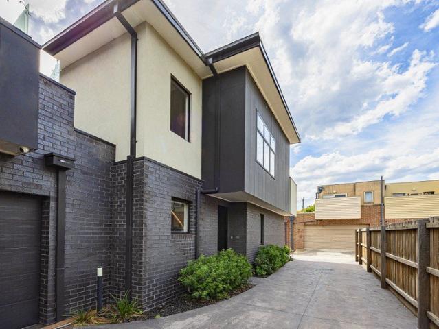 Townhouse for rent in Camerons Creek, Victoria