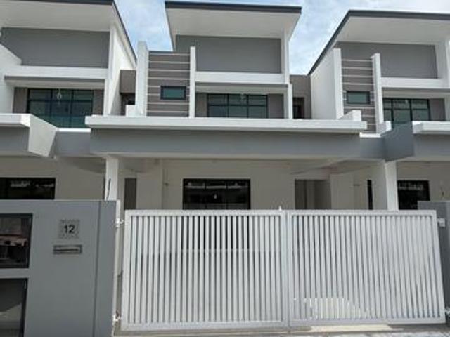 Terraced House for rent in Batu Kawan, Seberang Perai