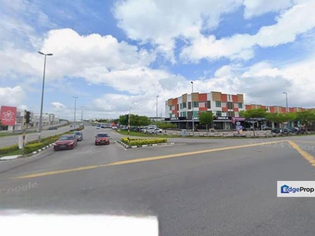 Shop for rent in Malaka