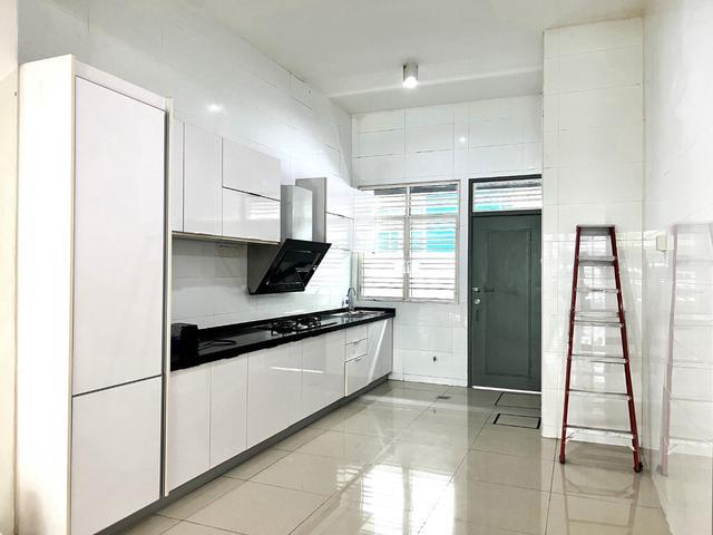 Terraced House for sale in Barat Daya, George Town
