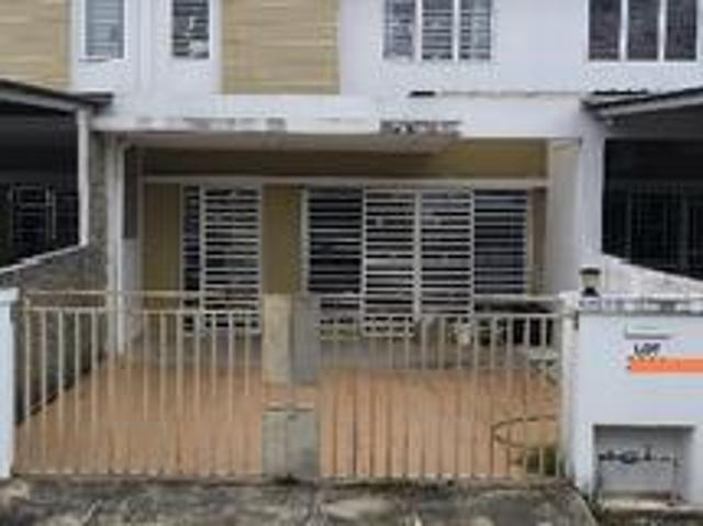 Terraced House for sale in Long Miri, Sarawak