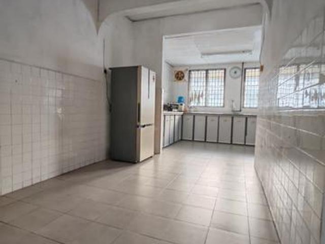 Terraced House for sale in Mukim 13, Georgetown