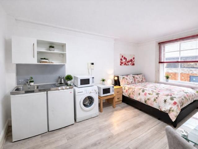 Studio for rent in South Kensington, Greater London