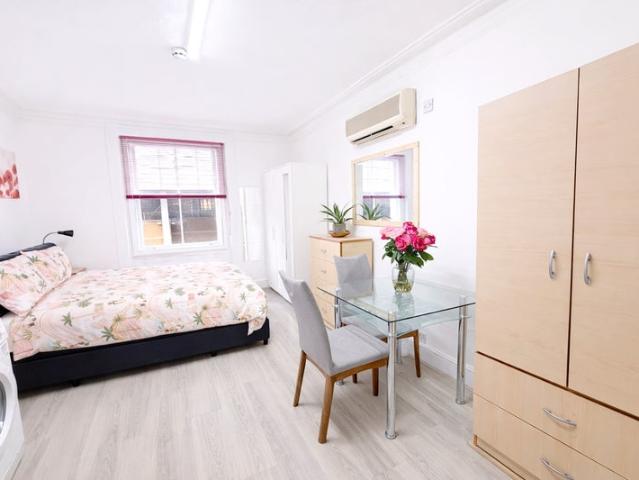 Studio for rent in South Kensington, Greater London