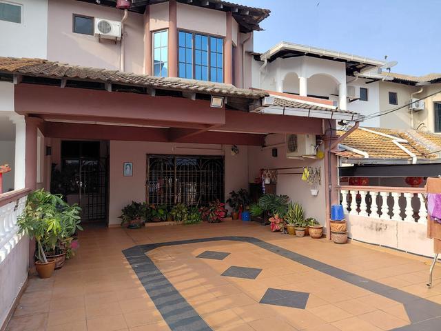 Terraced House for sale in Kuantan