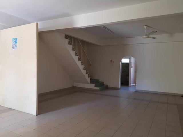 Terraced House for rent in Georgetown, Penang