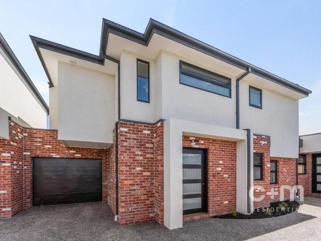 Townhouse for sale in Glenroy, Melbourne