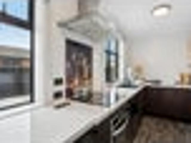 House for sale in Otakou