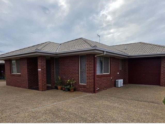 Duplex for sale in Gracemere, Queensland