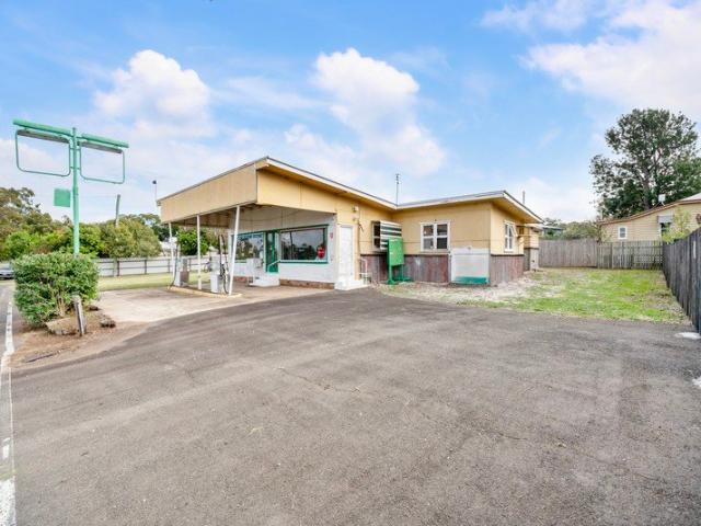 House for sale in Southbrook, Queensland