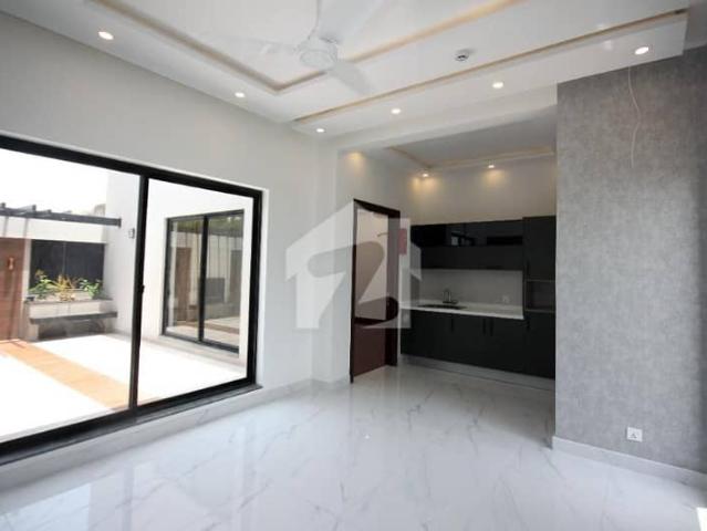 House for sale in لاہور, لاہور ڈویژن